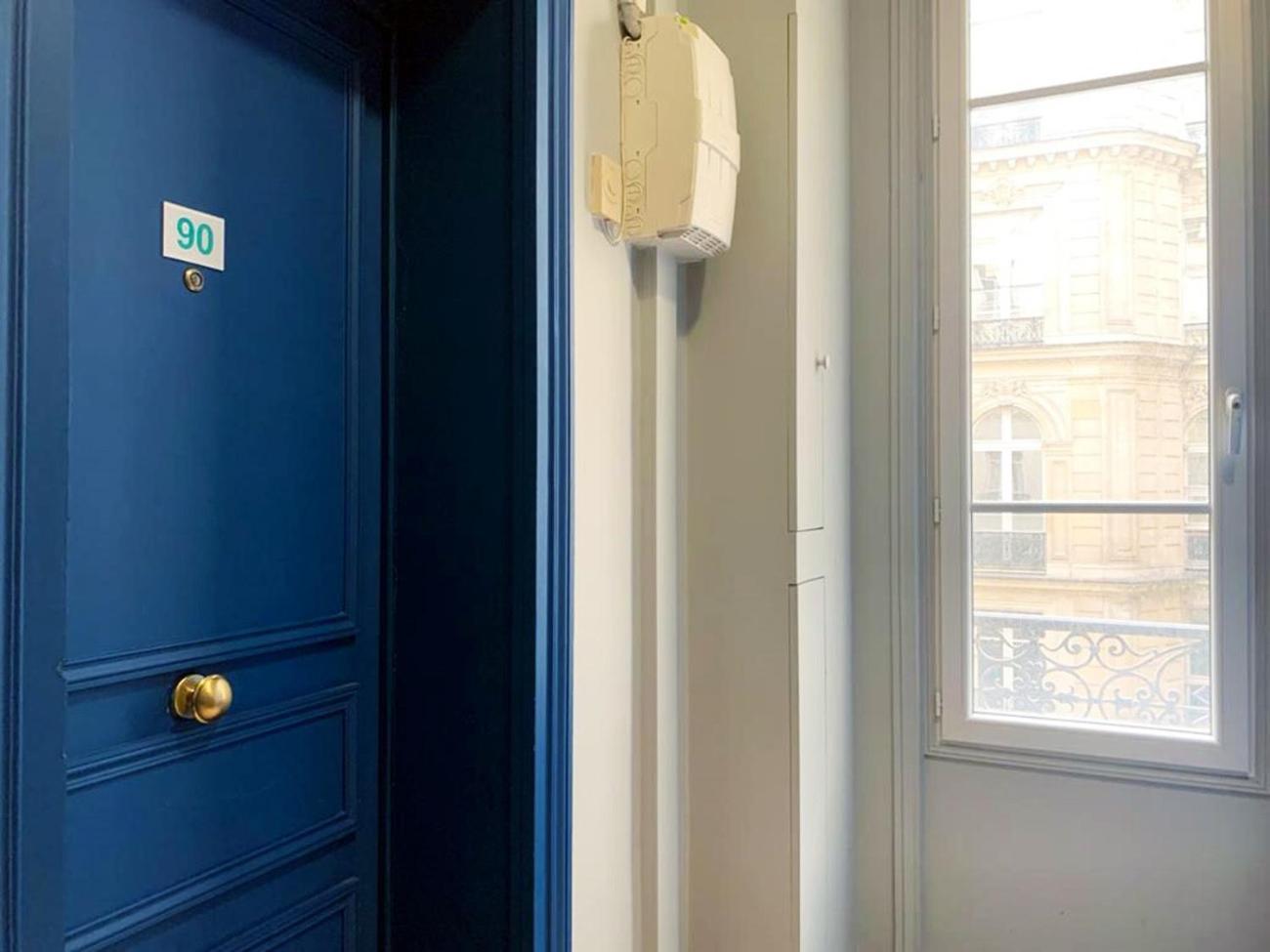 90 - Karl Lagerfeld Lafayette Apartment Paris Exterior photo
