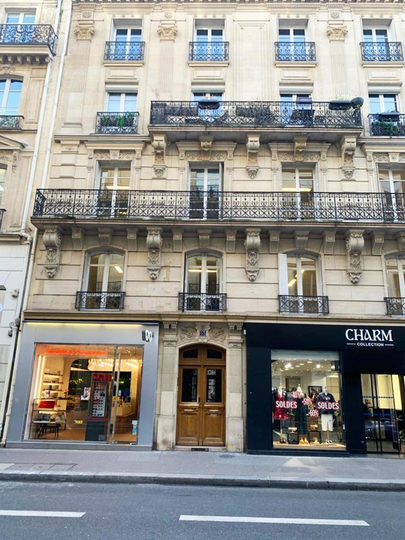 90 - Karl Lagerfeld Lafayette Apartment Paris Exterior photo